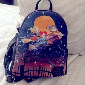 Loungefly backpack, Hocus Pocus